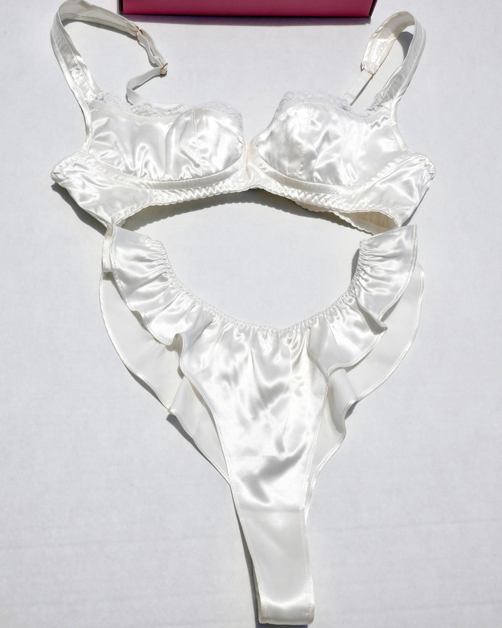 POWDER WHITE FRENCH CUT THONG