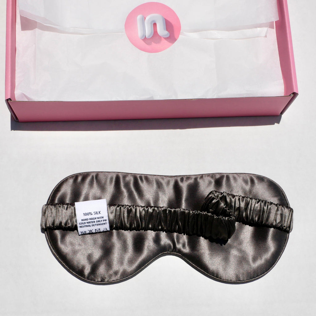 REVERSIBLE CHARCOAL SLEEP MASK