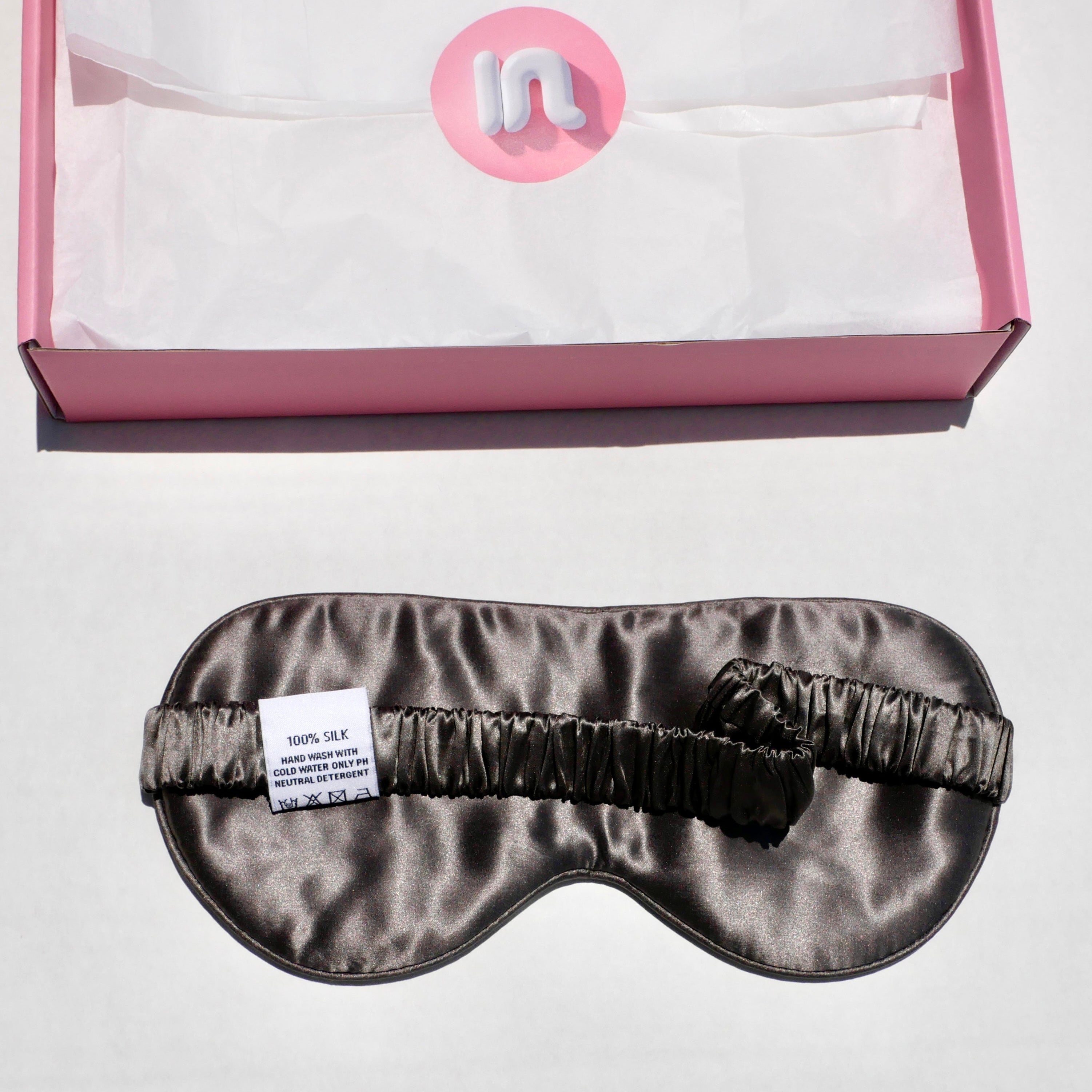 REVERSIBLE CHARCOAL SLEEP MASK
