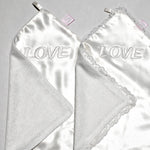 Load image into Gallery viewer, SILK AND BAMBOO FACE TOWEL
