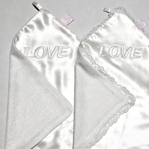 SILK AND BAMBOO FACE TOWEL