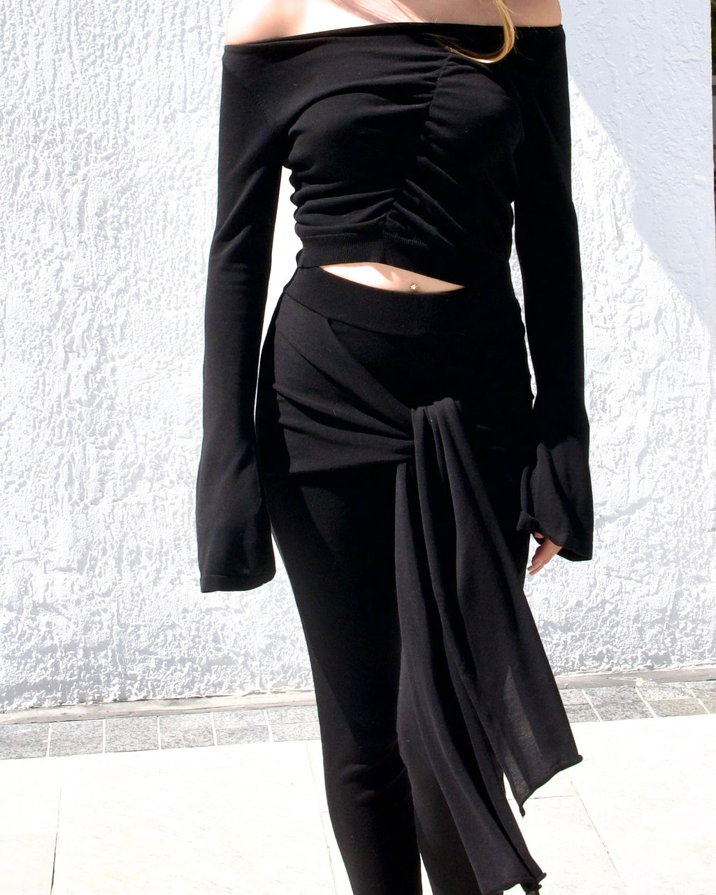 BLACK SILK KNITTED LEGGINGS SET