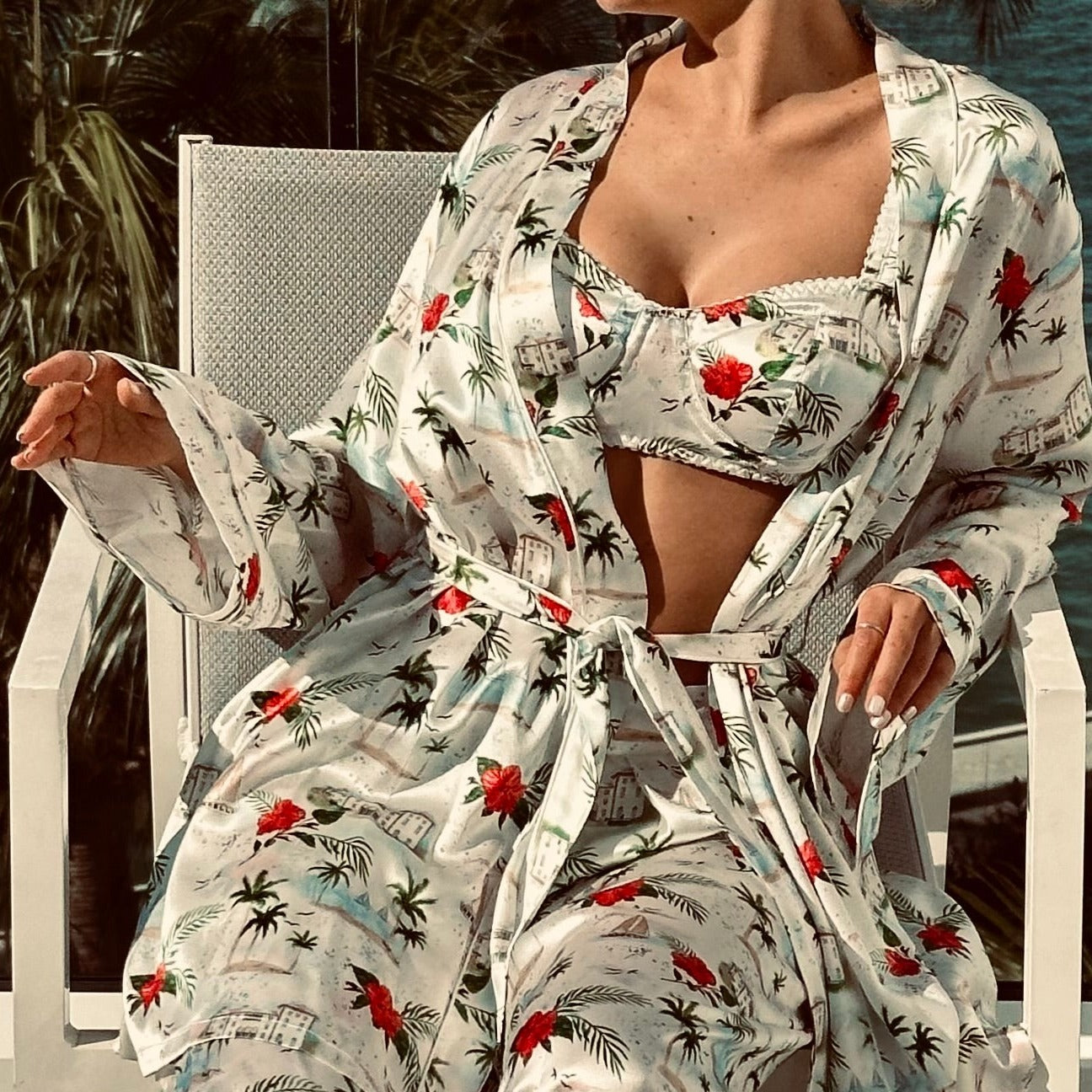 Vizcaya Floral Robe