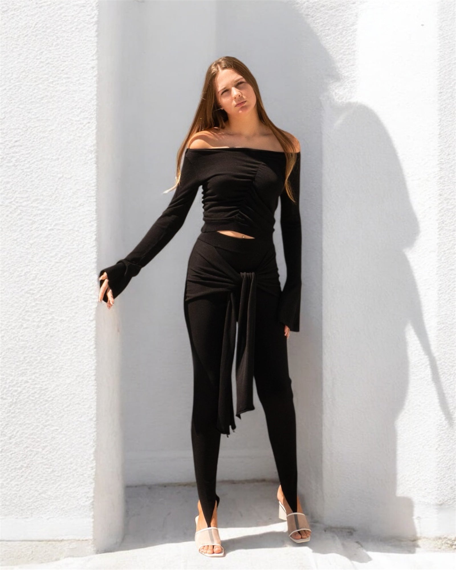 BLACK SILK KNITTED LEGGINGS SET