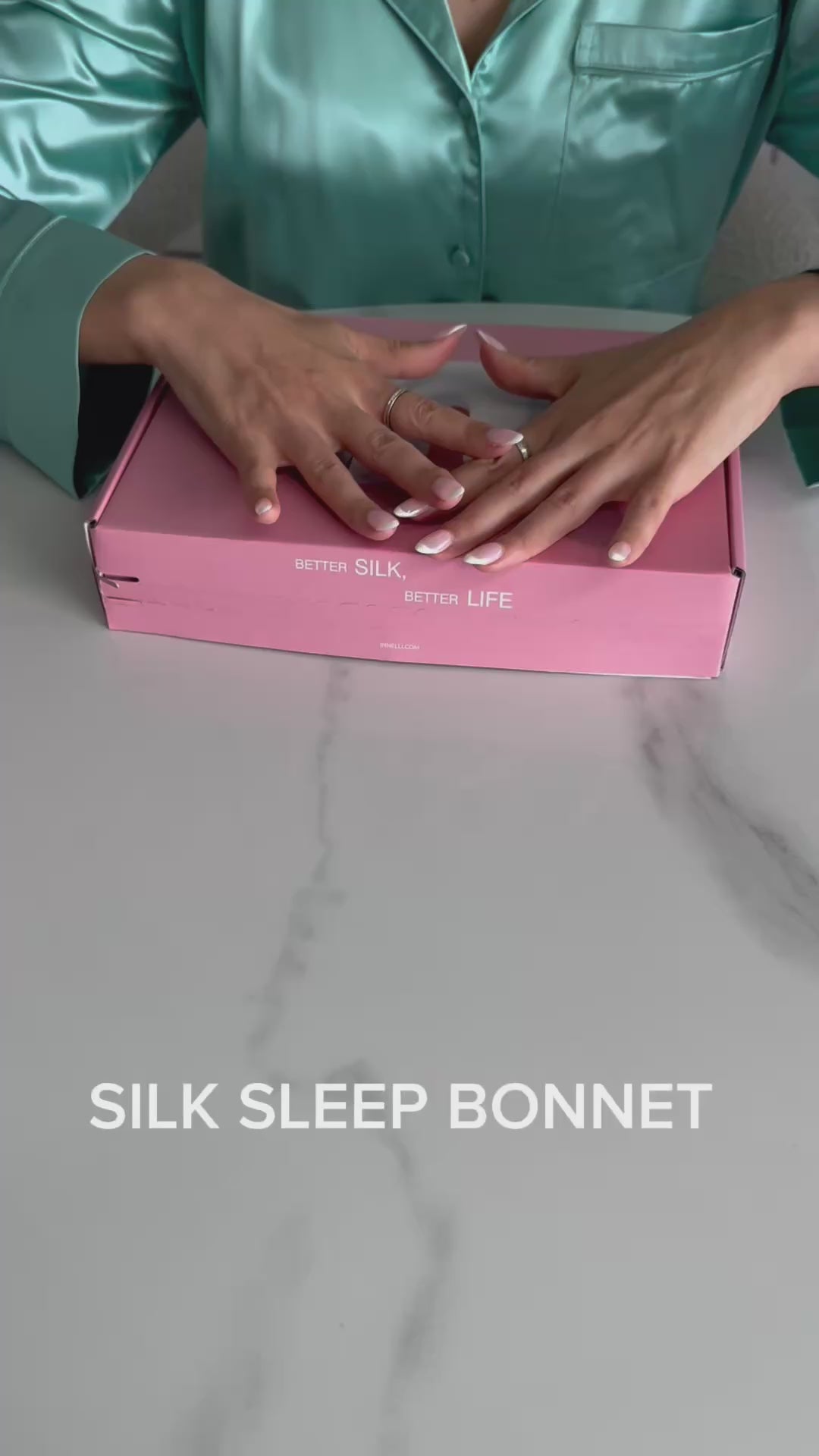 SEA BREEZE HAIR BONNET