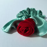 Load image into Gallery viewer, Silk Scrunchie Rosie - Fire Red
