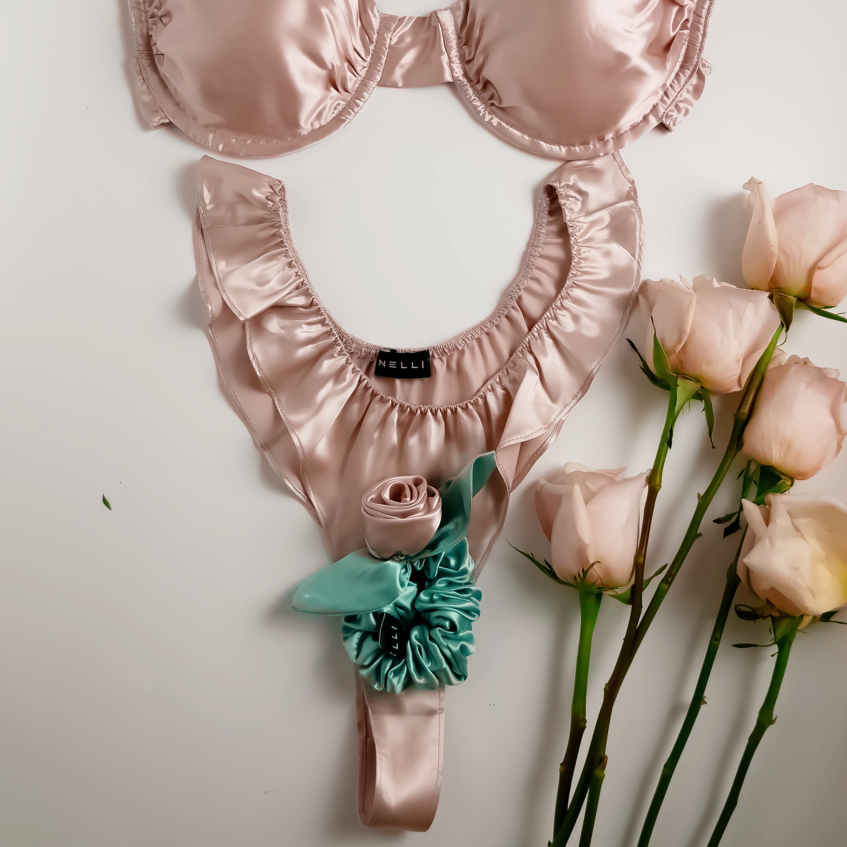 Silk Scrunchie Rosie - Dirty Pink